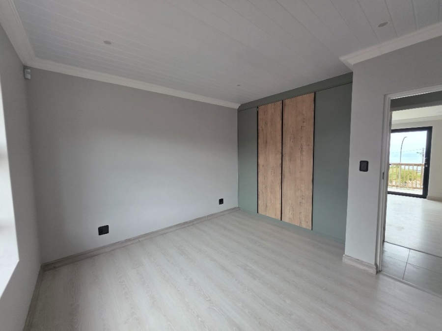 3 Bedroom Property for Sale in Dana Bay Western Cape